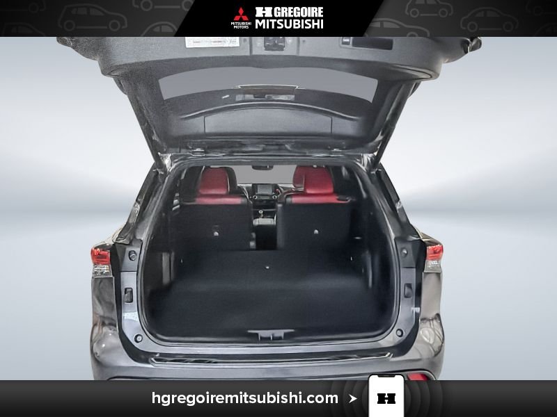2022 Toyota Highlander Grey Laval - photo #29