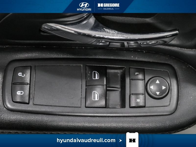 Dodge GR Caravan 2015 Noir Saint-Eustache - photo #16