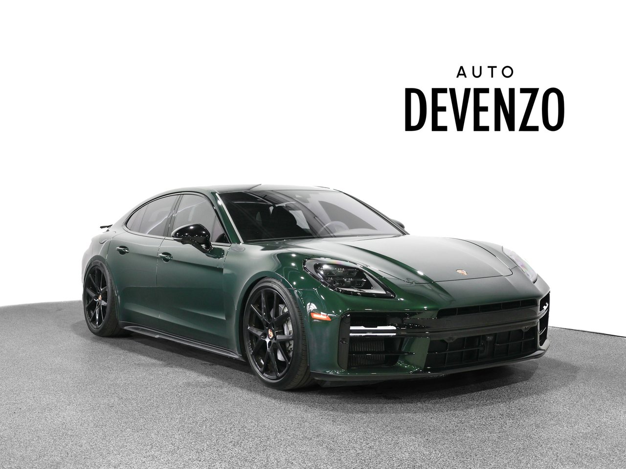 2024 Porsche Panamera Green Saint-Eustache - photo #0