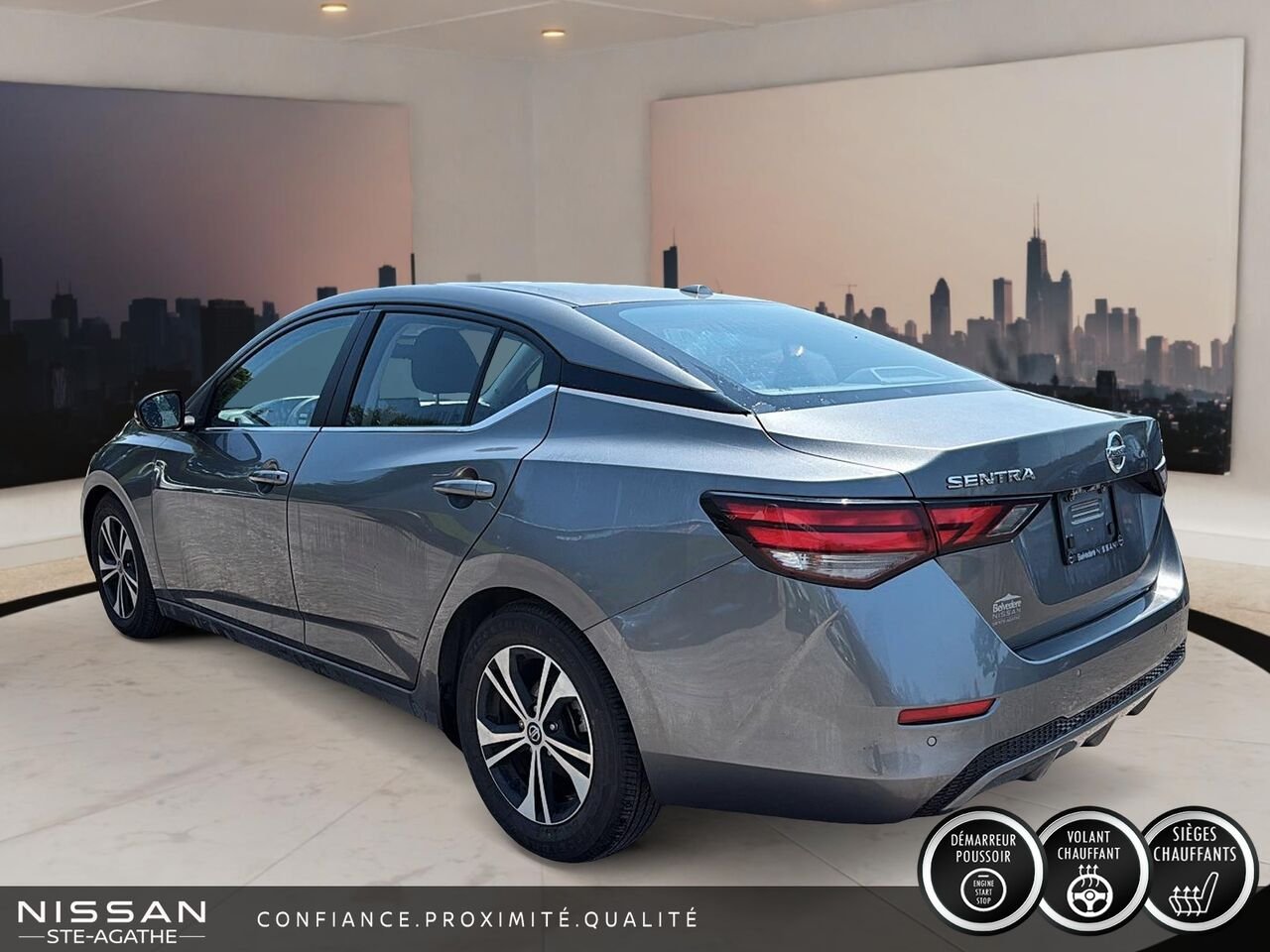 Nissan Sentra 2020 Gris Saint-Jérôme - photo #4