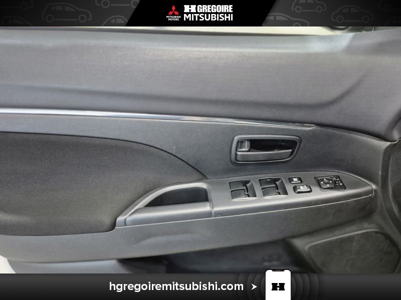 Mitsubishi RVR 2019 Gris Laval - photo #12