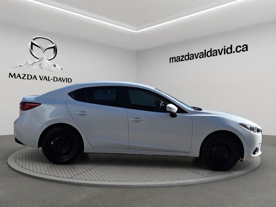 Mazda Mazda3 Berline 4 portes, boîte manuelle, GX, commande audio au volant, bluetooth 2015 Blanc