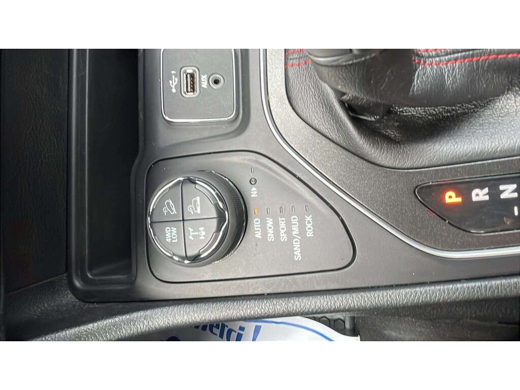 2022 Jeep Cherokee Blue Gatineau - photo #15