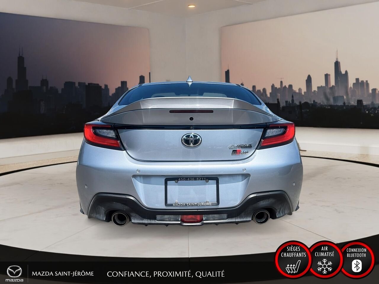 2025 Toyota GR86 Premium | AUTOMATIQUE | CLEAN CARFAX | Grey Saint-Jérôme - photo #6