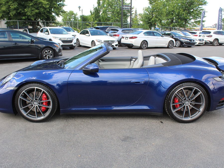 Porsche 911 2022 2022 Bleu