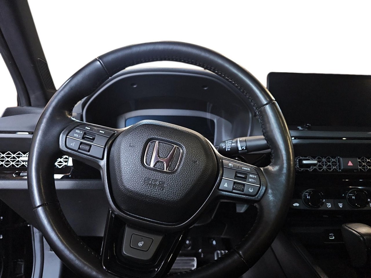 Honda Accord Hybride 2024 Baie-Comeau - photo #6