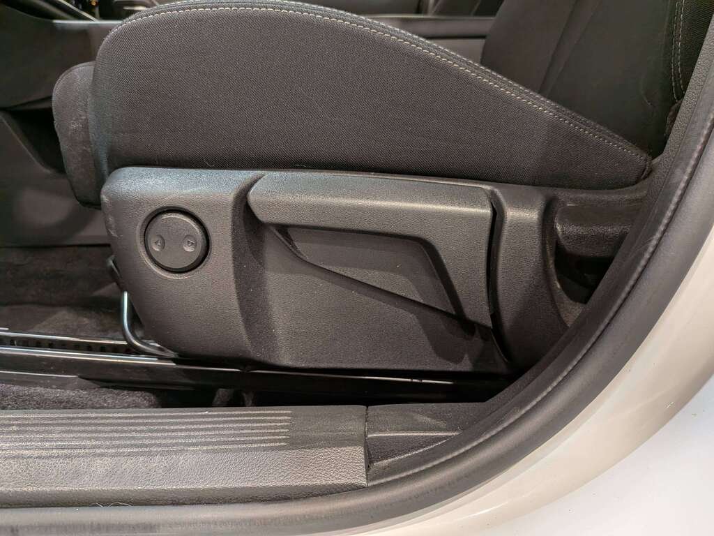2024 Nissan Rogue AWD S White Val-David - photo #29