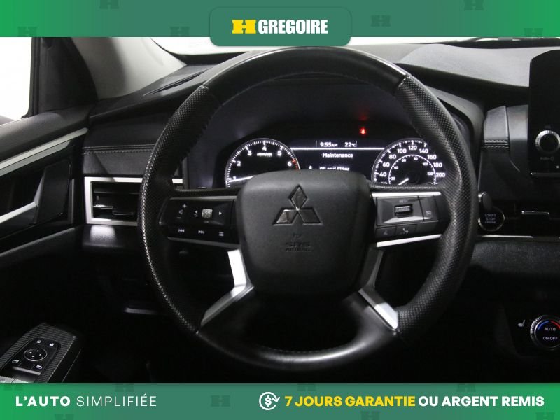 Mitsubishi Outlander 2023 Noir Saint-Eustache - photo #17